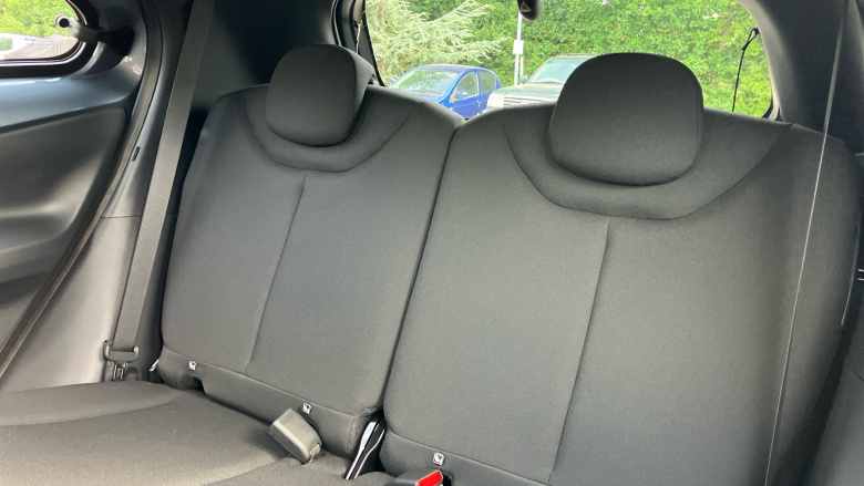 Toyota Aygo X 1.0 VVT-i Edge 5dr Petrol Hatchback